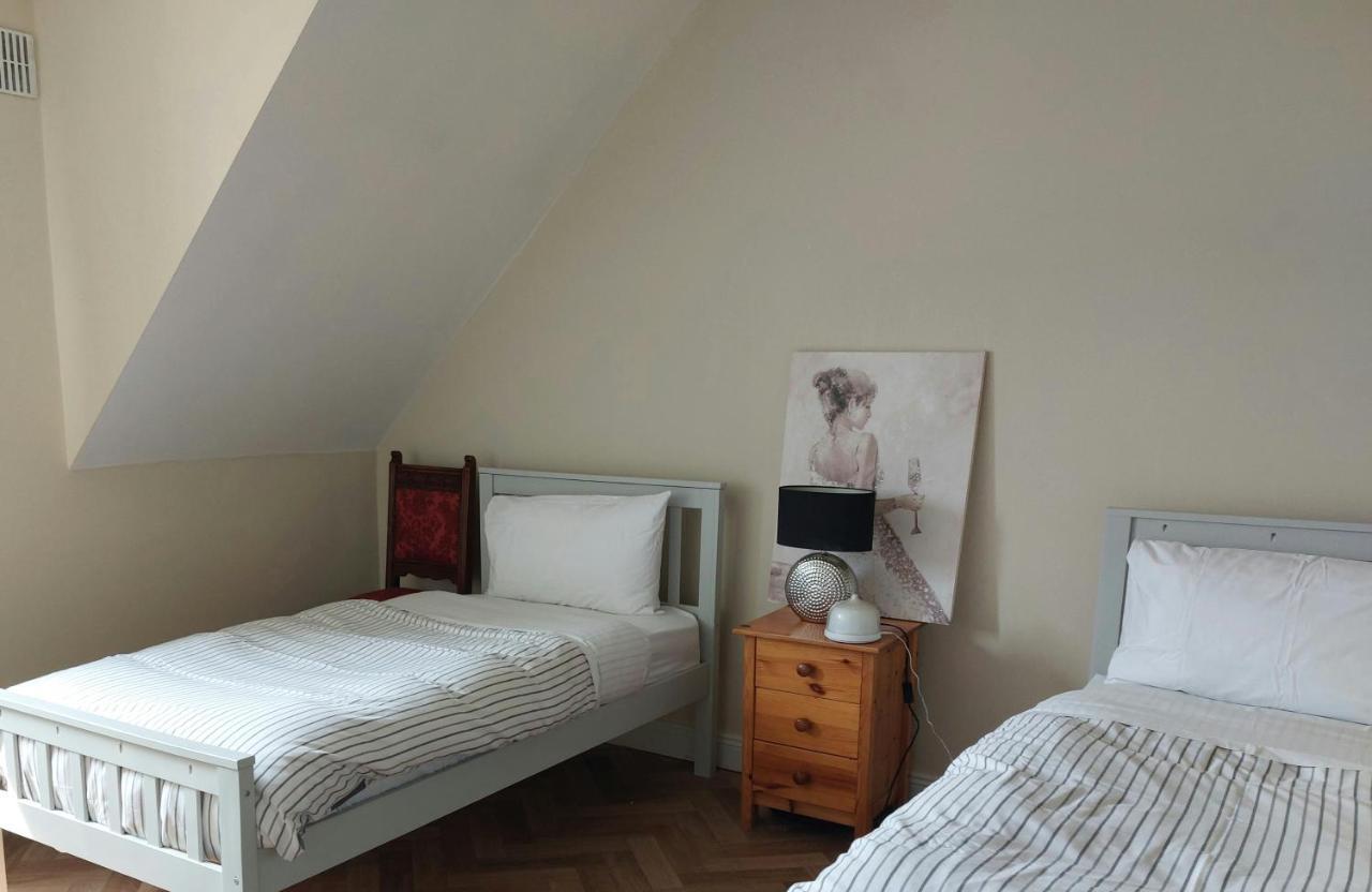 Apartament Cathedral Court Ennis Zewnętrze zdjęcie