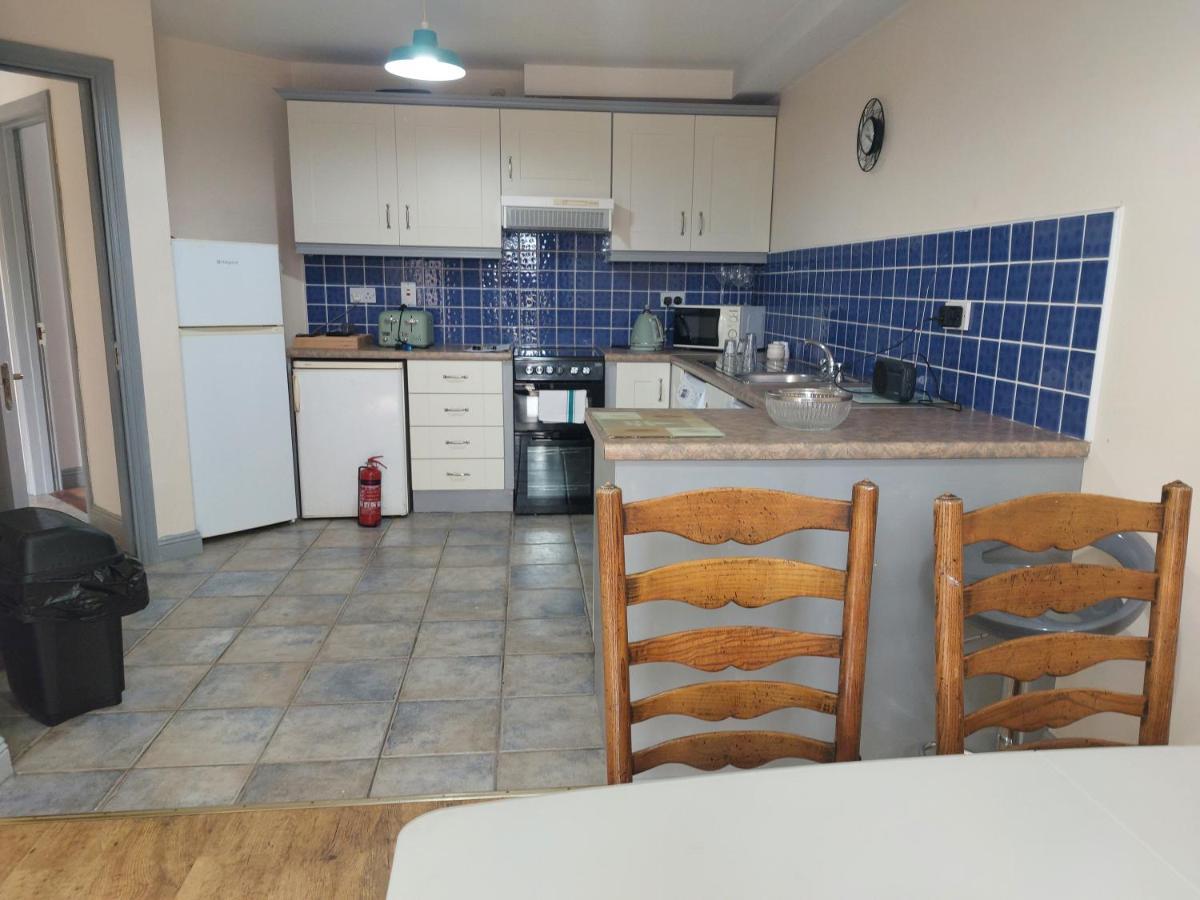 Apartament Cathedral Court Ennis Zewnętrze zdjęcie