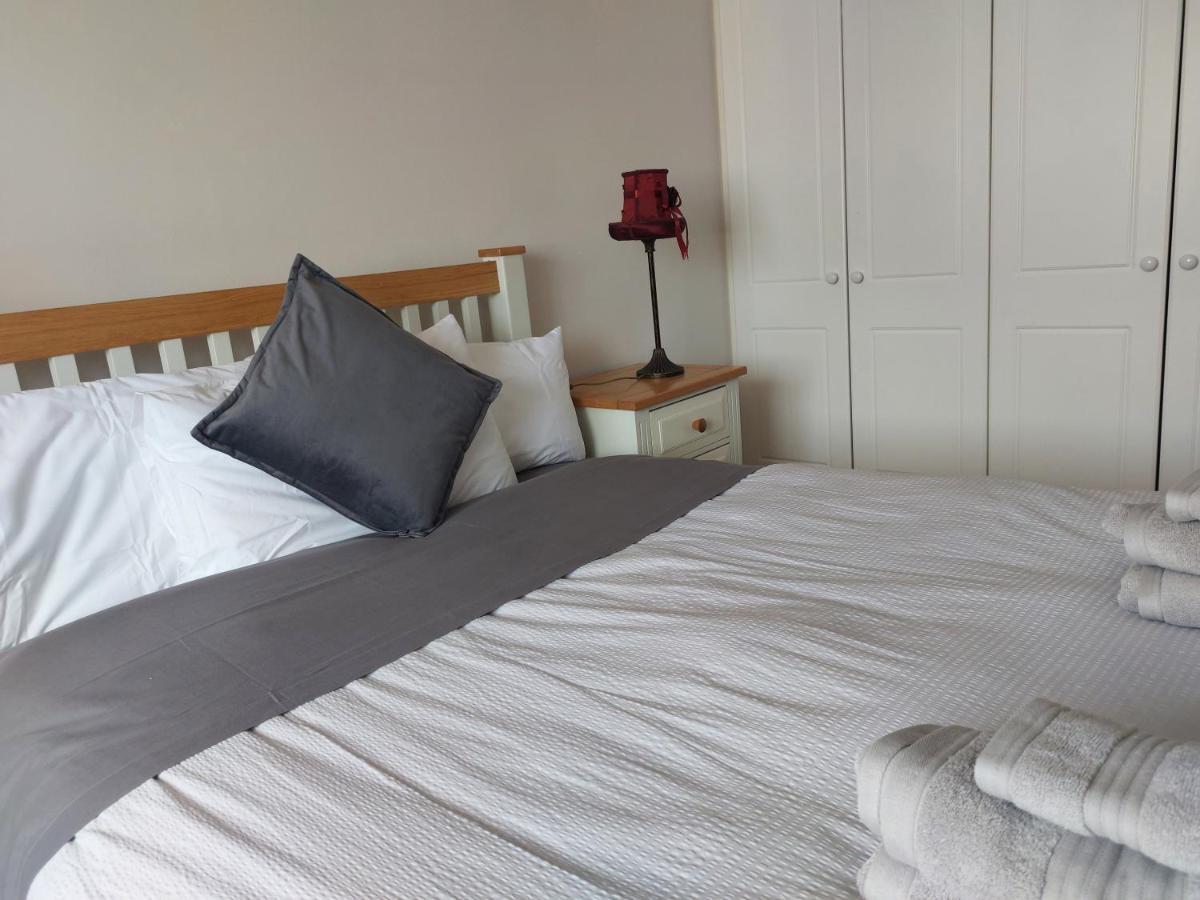 Apartament Cathedral Court Ennis Zewnętrze zdjęcie
